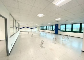 Ufficio - Ufficio via Cascina Colombaro, 56, Cuneo (zona Donatello) - foto 2