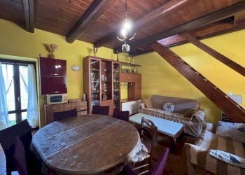 Salone - Three-room apartment Località San Giuseppe, 59A, Monforte d'Alba - photo 3