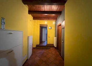 Corridoio - Three-room apartment Località San Giuseppe, 59A, Monforte d'Alba - photo 6
