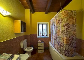 Bagno - Three-room apartment Località San Giuseppe, 59A, Monforte d'Alba - photo 11