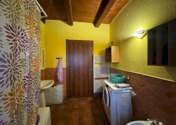 Bagno - Three-room apartment Località San Giuseppe, 59A, Monforte d'Alba - photo 13