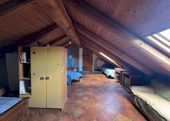 Camera da letto - Three-room apartment Località San Giuseppe, 59A, Monforte d'Alba - photo 18