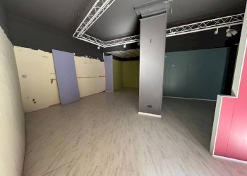 Ufficio - Shop via Bergia, 26, Borgo San Dalmazzo - photo 8