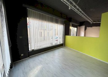 Ufficio - Shop via Bergia, 26, Borgo San Dalmazzo - photo 13