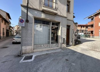 Facciata - Shop via Bergia, 26, Borgo San Dalmazzo - photo 17