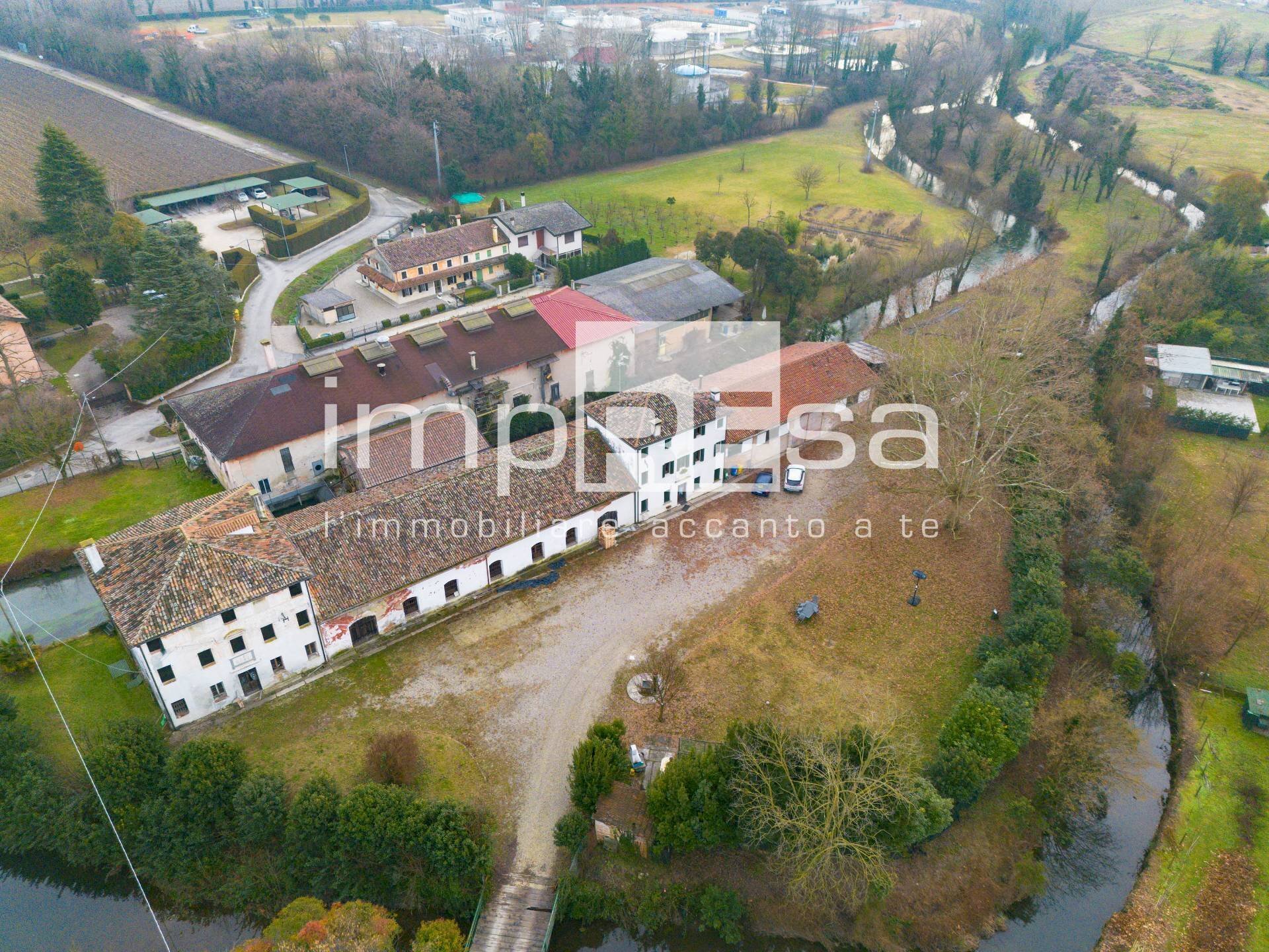 Foto 1 - Rustico via Brigata Marche
 
55, Carbonera - foto 1