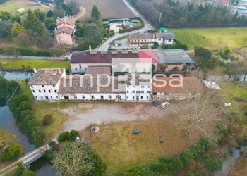 Foto 3 - Rustico via Brigata Marche
 
55, Carbonera - foto 3