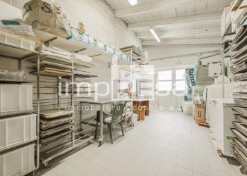 Foto 11 - Commercial Activity Via Risorgimento 15
 
15, Vigonovo - photo 11