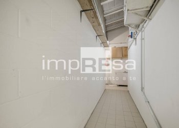 Foto 12 - Commercial Activity Via Risorgimento 15
 
15, Vigonovo - photo 12