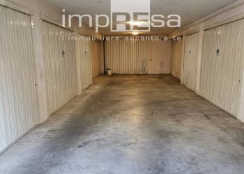 Foto 9 - Box Casier Via Peschiere
 
1, Casier - photo 8