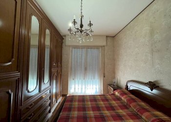 Camera da letto - Trilocale via del Sagittario, 5, Finale Ligure - foto 8