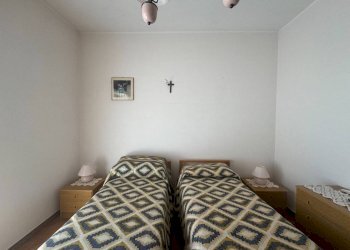 Camera da letto - Trilocale via del Sagittario, 5, Finale Ligure - foto 11