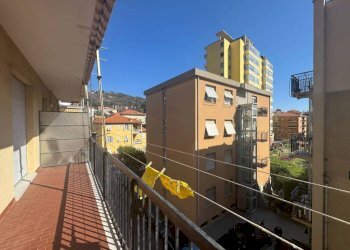 Balcone - Trilocale via del Sagittario, 5, Finale Ligure - foto 13