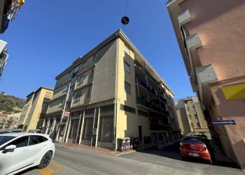 Facciata - Trilocale via del Sagittario, 5, Finale Ligure - foto 19