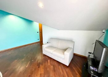 Salone - Bilocale via Giuseppe Garibaldi, 19, Monforte d'Alba - foto 7