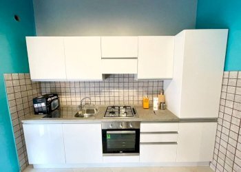 Cucina - Bilocale via Giuseppe Garibaldi, 19, Monforte d'Alba - foto 9