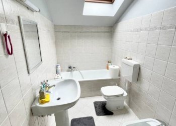 Bagno - Bilocale via Giuseppe Garibaldi, 19, Monforte d'Alba - foto 18