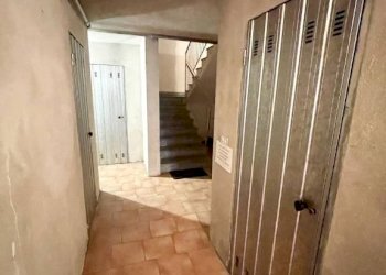 Cantina - Bilocale via Giuseppe Garibaldi, 19, Monforte d'Alba - foto 24