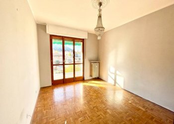 Camera da letto - Trilocale via Provinciale San Bartolomeo, 19, Chiusa di Pesio - foto 7