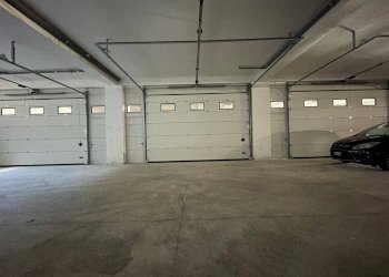 Foto 9 - Magazzino VIA RAFFAELE VIVIANI, Maddaloni - foto 9