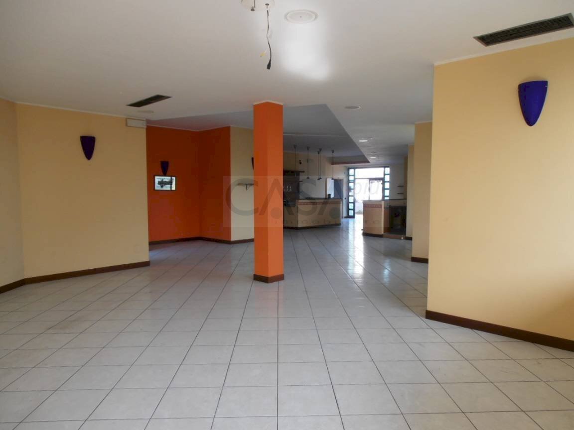 Foto 2 - Commercial Premises Grottammare, Grottammare - photo 2