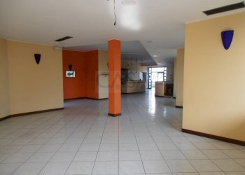 Foto 2 - Commercial Premises Grottammare, Grottammare - photo 2