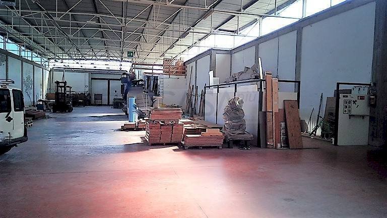 Foto 1 - Capannone Via Enrico de Nicola, San Benedetto del Tronto - foto 1