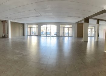 Foto 1 - Commercial Premises Via Accesso Stazione, Spinetoli - photo 1