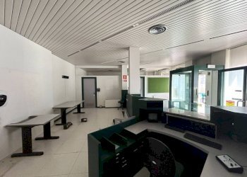 Ufficio - Negozio via Vittorio Veneto, 40, Tarantasca - foto 5