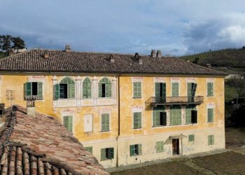 Facciata - Villa strada Ville, 6, Costigliole d'Asti - foto 3