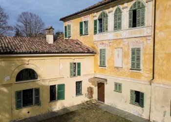 Facciata - Villa strada Ville, 6, Costigliole d'Asti - foto 5