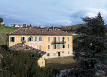 Facciata - Villa strada Ville, 6, Costigliole d'Asti - foto 7