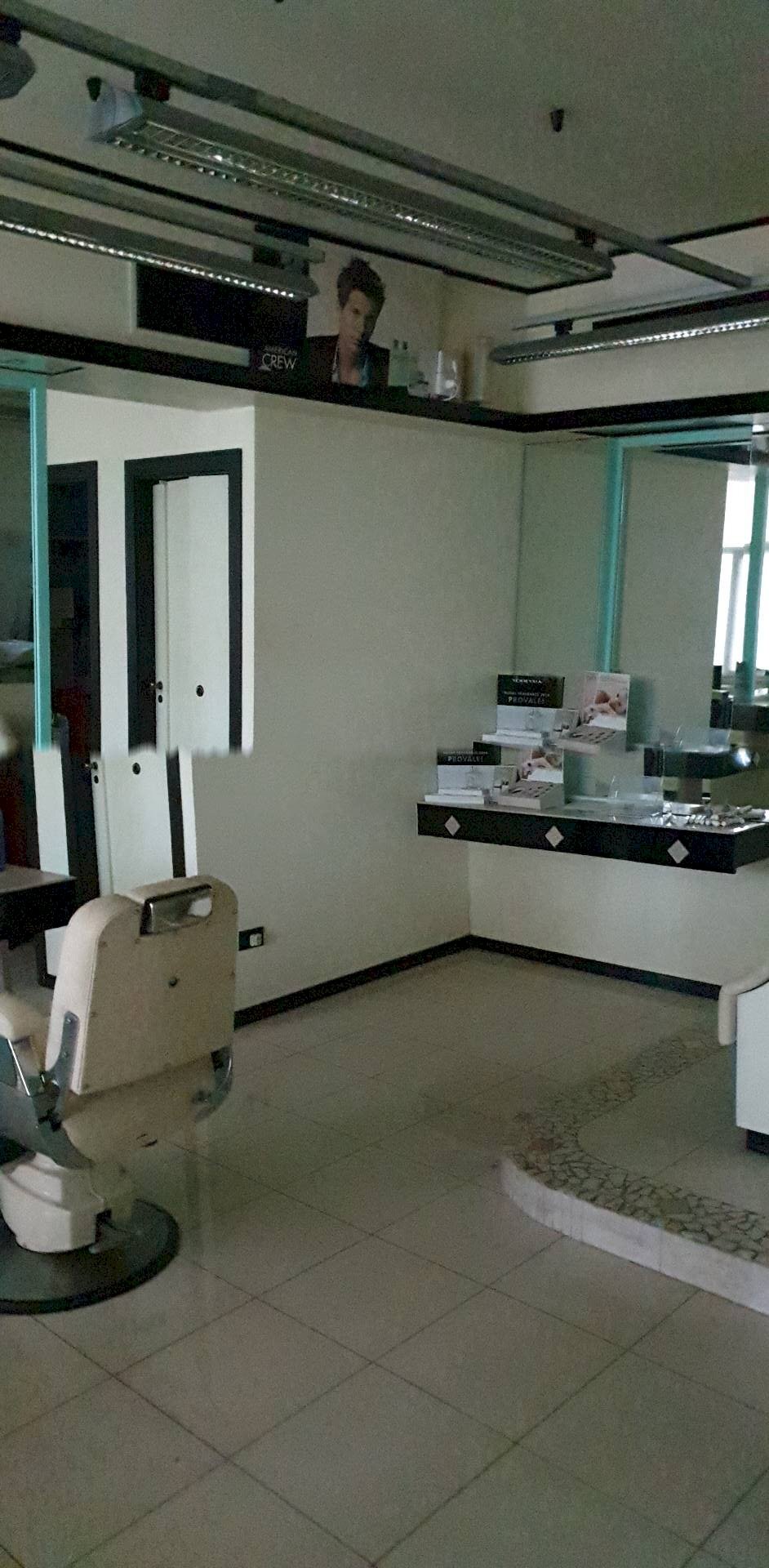 Foto 2 - Commercial Premises Ascoli Piceno - photo 2