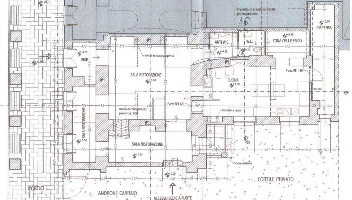 Negozio piazza Vincenzo Virginio, 9, Cuneo (zona Centro) - planimetria 1