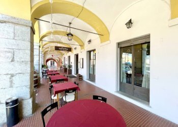 Interno non residenziale - Negozio piazza Vincenzo Virginio, 9, Cuneo (zona Centro) - foto 20