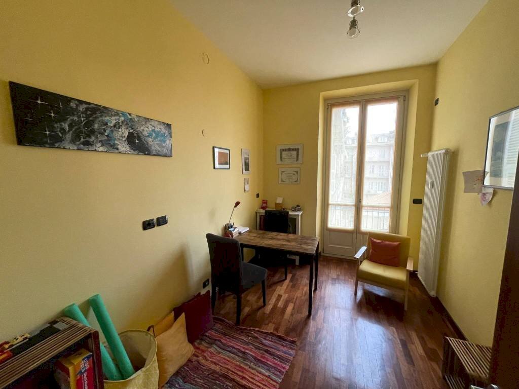 Camera da letto - Apartment corso Nizza, 9, Cuneo (neighborhood Centro) - photo 3