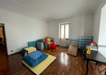 Camera da letto - Appartamento corso Nizza, 9, Cuneo (zona Centro) - foto 7
