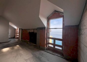 Interno palazzo - Trilocale corso Mentone, 48, Ventimiglia - foto 5