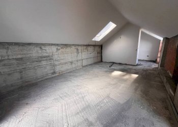 Stanza non arredata - Trilocale corso Mentone, 48, Ventimiglia - foto 7