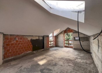 Interno palazzo - Trilocale corso Mentone, 48, Ventimiglia - foto 13