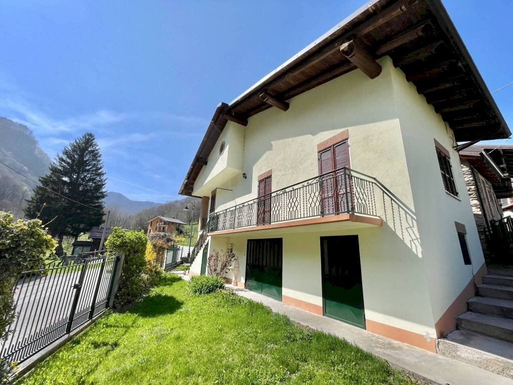 Facciata - Villa Frazione Molino, 27, Valloriate - photo 2