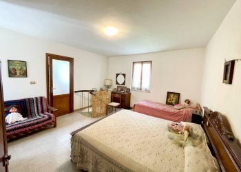 Camera da letto - Villa Frazione Molino, 27, Valloriate - foto 14