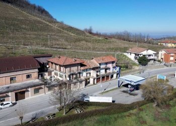 Vista - Casa indipendente via Monchiero, 26, Monforte d'Alba - foto 8