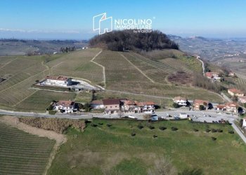 Vista - Casa indipendente via Monchiero, 26, Monforte d'Alba - foto 1