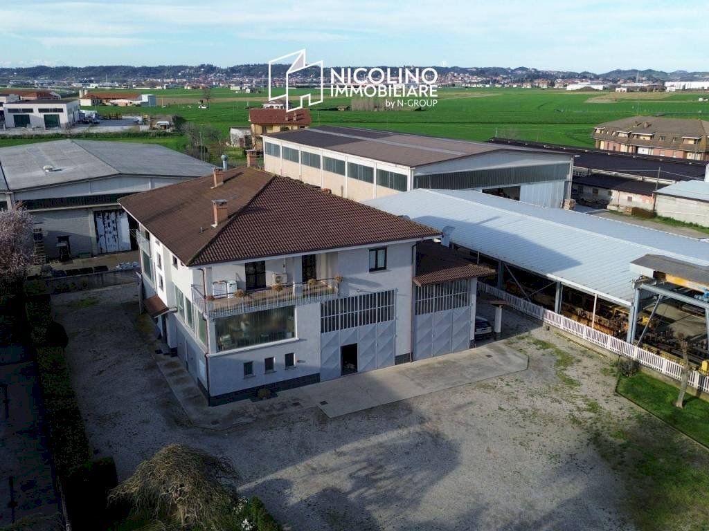 Vista - Capannone via Sandro Pertini, 6, Cherasco - foto 1