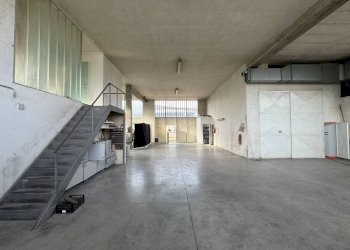 Magazzino - Capannone via Sandro Pertini, 6, Cherasco - foto 7