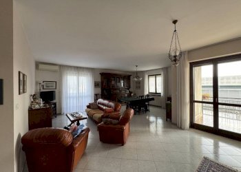 Salone - Capannone via Sandro Pertini, 6, Cherasco - foto 16