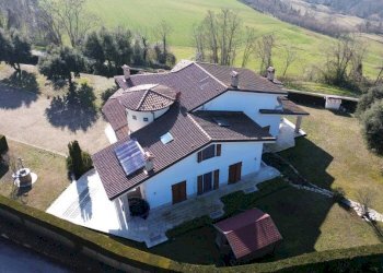 Facciata - Villa via Provinciale, 9, Belvedere Langhe - foto 4