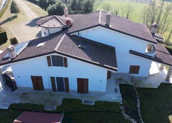 Facciata - Villa via Provinciale, 9, Belvedere Langhe - foto 5