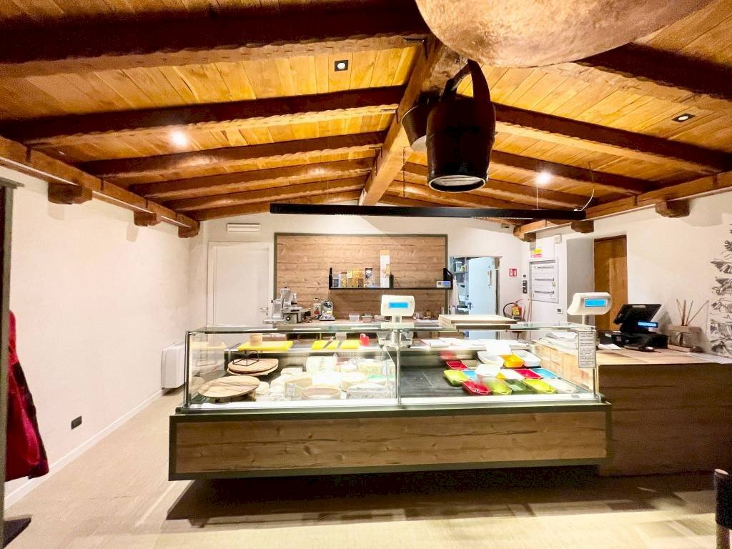 Interno non residenziale - Shop via Roma, 6, Limone Piemonte - photo 2